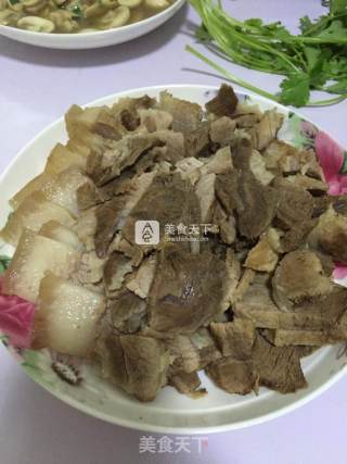 白切肉的做法步骤：10