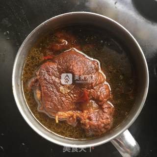 牛肉一烧两食的做法步骤：5