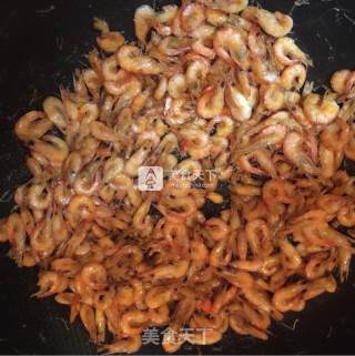 油爆河虾的做法步骤：4