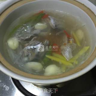 带鱼萝卜丝汤的做法步骤：5