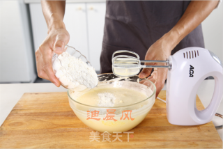 （百分百成功）杏仁杯仔小蛋糕的做法步骤：3