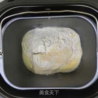 披萨面包块的做法步骤：1