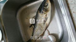 鱼头豆腐汤的做法步骤：1