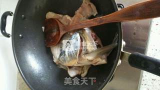 鱼头豆腐汤的做法步骤：3