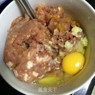 自制午餐肉的做法步骤：1