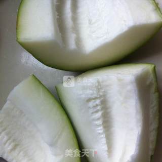 冬瓜骨头汤的做法步骤：3