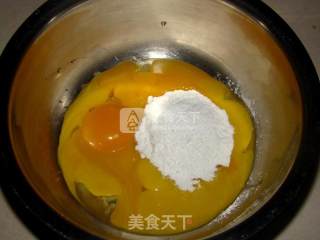 黑森林裸蛋糕的做法步骤：1