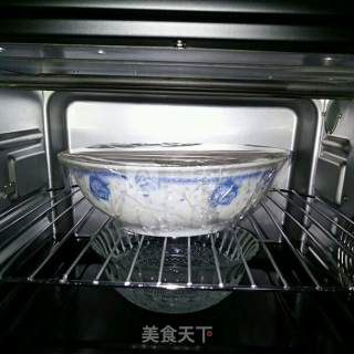 超美味黑胡椒鲜肉面包卷的做法步骤：7