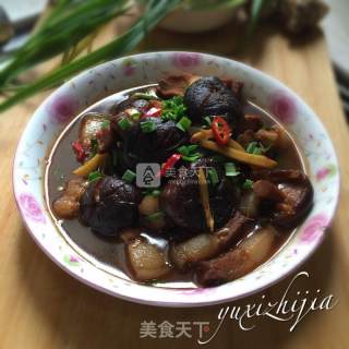 香菇红烧肉的做法步骤：8