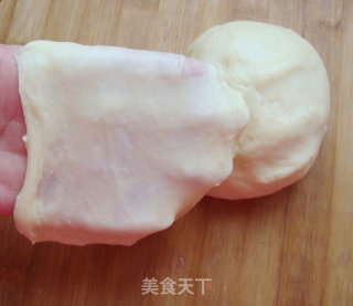 黄金肉松牛角包的做法步骤：4