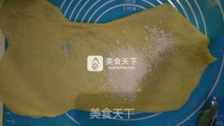 椰蓉毛毛虫面包的做法步骤：7