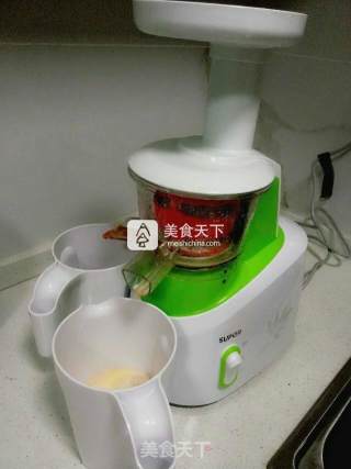 苹果西红柿汁的做法步骤：3