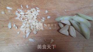 西红柿炒土豆片的做法步骤：4
