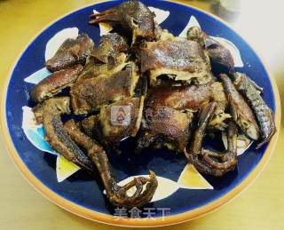 卤香炸乳鸽的做法步骤：5