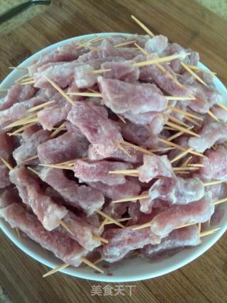 牙签肉的做法步骤：3