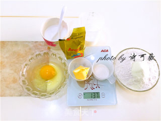 小花朵豆沙面包的做法步骤：1