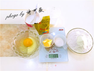 里外肉松面包的做法步骤：1