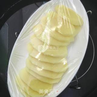 马铃薯面包的做法步骤：1