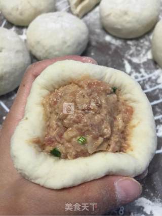 藕丁猪肉豆腐包子的做法步骤：10