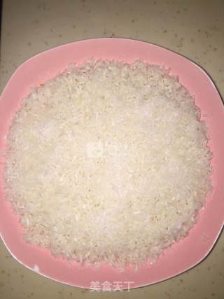 南瓜糯米饭的做法步骤：1