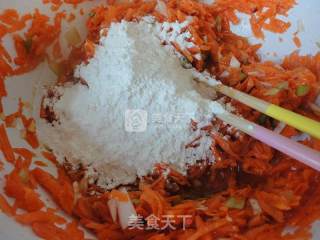 胡萝卜素丸子的做法步骤：6