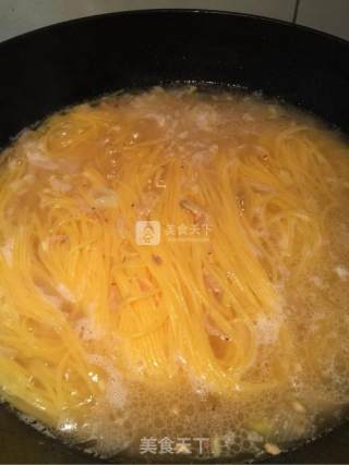 特色黄面条的做法步骤：9