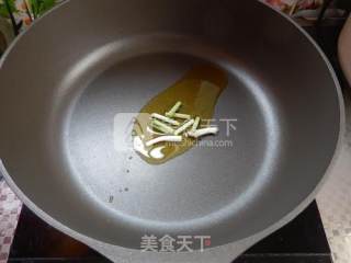 杏鲍菇炒肉丝的做法步骤：5