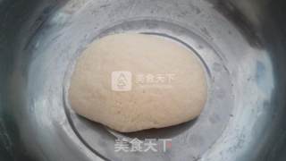 茴香鸡蛋包子的做法步骤：2