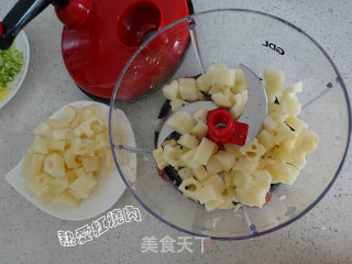 莲藕肉丸子的做法步骤：3