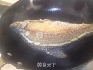 酱烧鳊鱼的做法步骤：4
