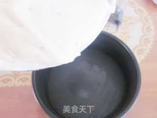 葡萄干芝麻  八寸戚风蛋糕的做法步骤：21