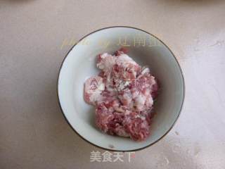 莲藕肉丸的做法步骤：1