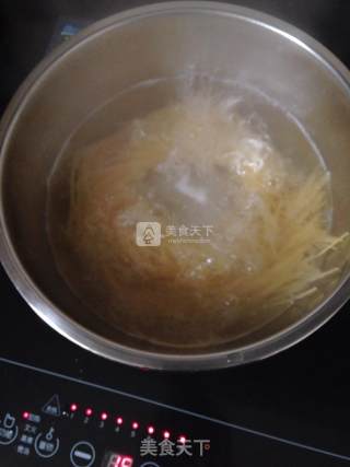 柠檬香菇意面的做法步骤：2