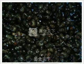 香辣田螺的做法步骤：1