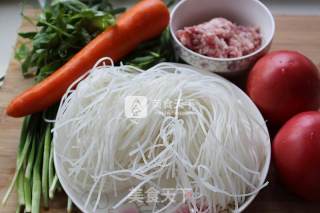 番茄鲜肉饵丝的做法步骤：1