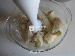 香蕉磅蛋糕的做法步骤：1