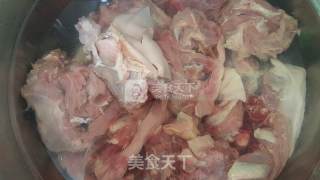 红焖羊蝎子的做法步骤：1