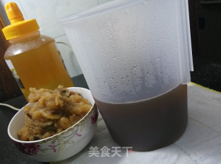 清甜润喉、缓解干咳-----秋梨膏的做法步骤：10