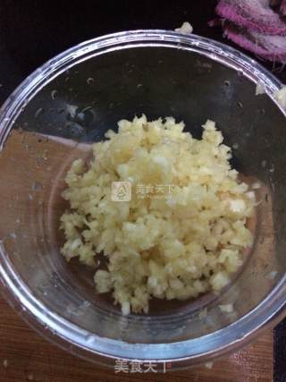 蒜蓉粉丝开背虾的做法步骤：6