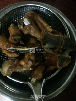 椒盐排骨的做法步骤：7