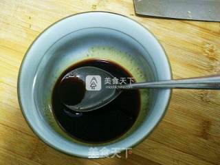 简易饺子皮版油泼面的做法步骤：4