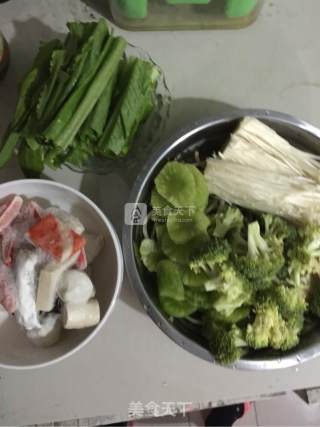 麻辣香锅简易版的做法步骤：2