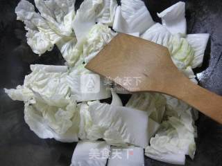 浓汤宝蛋饺白菜的做法步骤：2