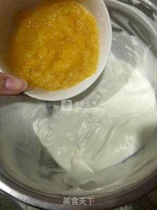 黄桃橙香慕斯蛋糕 6寸的做法步骤：12