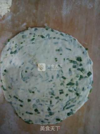葱花饼的做法步骤：4