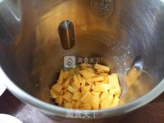 南瓜小米糊的做法步骤：2