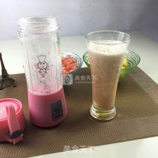 西柚与菠萝汁的做法步骤：5