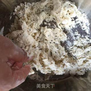 家乡的小食-干角酥的做法步骤：5