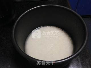 土豆胡萝卜焖饭的做法步骤：1