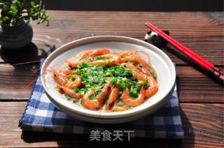 葱油金针菇蒸对虾的做法步骤：10